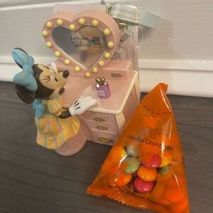 Tokyo Disney Resort Minnie Mouse Style Studio Candy Case SHIPS FROM USA